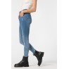 Jeans da donna a vita alta con vestibilità push-up DOUBLE_UP_421 10045775 C1028