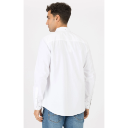 Camicia da Uomo con colletto a patta con bottoni e maniche lunghe. Chiusura frontale con bottoni. Tasca frontale. 10046898 Tommy