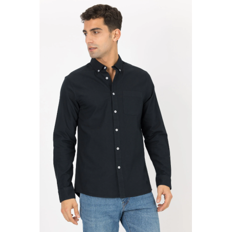 Camicia da Uomo con colletto a patta con bottoni e maniche lunghe. Chiusura frontale con bottoni. Tasca frontale. 10046898 Tommy