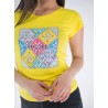 T-shirt da donna girocollo a maniche corte con stampa sul davanti T257/T903  GIALLO   0322 Yes Zee