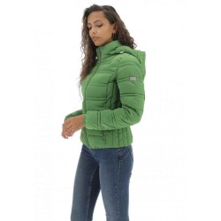 GIUBBINO DONNA SAGOMATO TRAPUNTATO CON CAPPUCCIO Yes Zee J007 M800  a 0900 VERDE Tessuto: 100%PL Collezione autunno/inverno