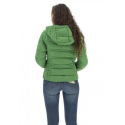 GIUBBINO DONNA SAGOMATO TRAPUNTATO CON CAPPUCCIO Yes Zee J007 M800  a 0900 VERDE Tessuto: 100%PL Collezione autunno/inverno